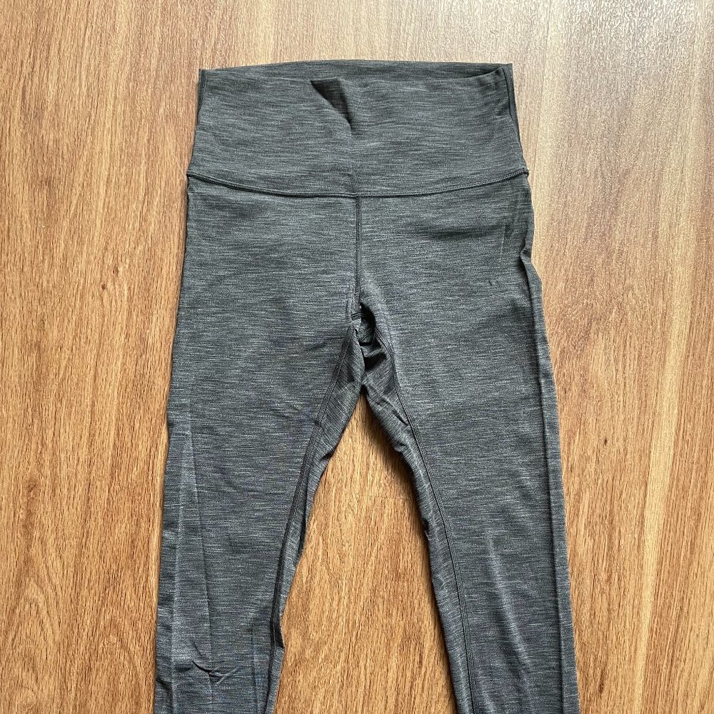 Lululemon size 6 gray leggings